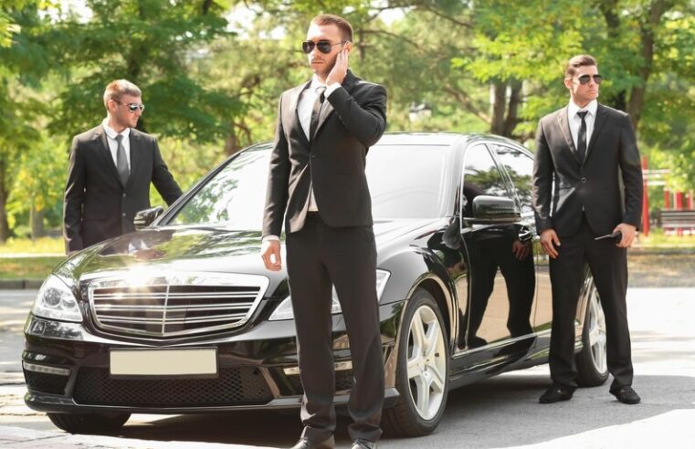 4 Ideal Events Where You Must Hire A Chauffeur Driven Luxury Car