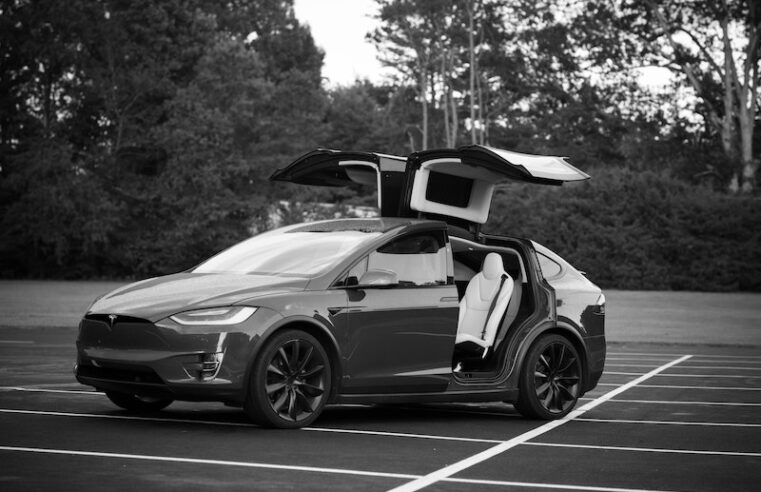 Tesla Model X Car Hire – A Unique Luxury SUV